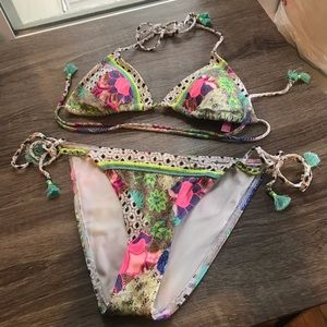 Victoria’s Secret triangle bikini